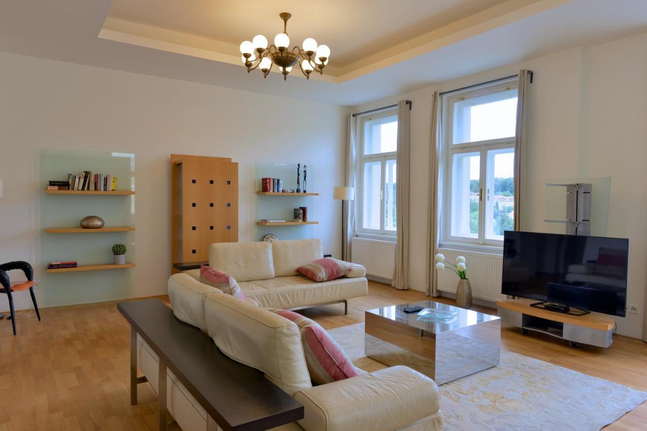 Kolonada Luxury 3 Bedroom Apartment Manes Marianske Lazne Exterior photo