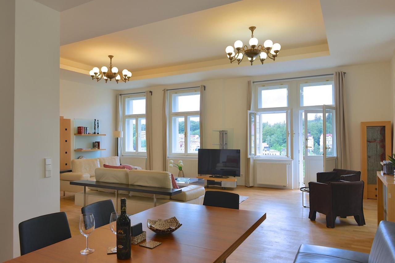 Kolonada Luxury 3 Bedroom Apartment Manes Marianske Lazne Exterior photo